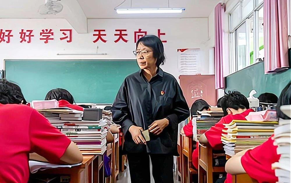 华坪女高培养不出清北的学生？“感动中国”的张桂梅该走下神坛了(图18)