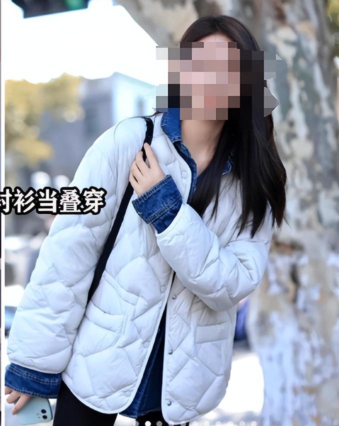 立冬后才发现：今年不流行羽绒服了，满大街都在穿“奶奶棉衣”(图23)