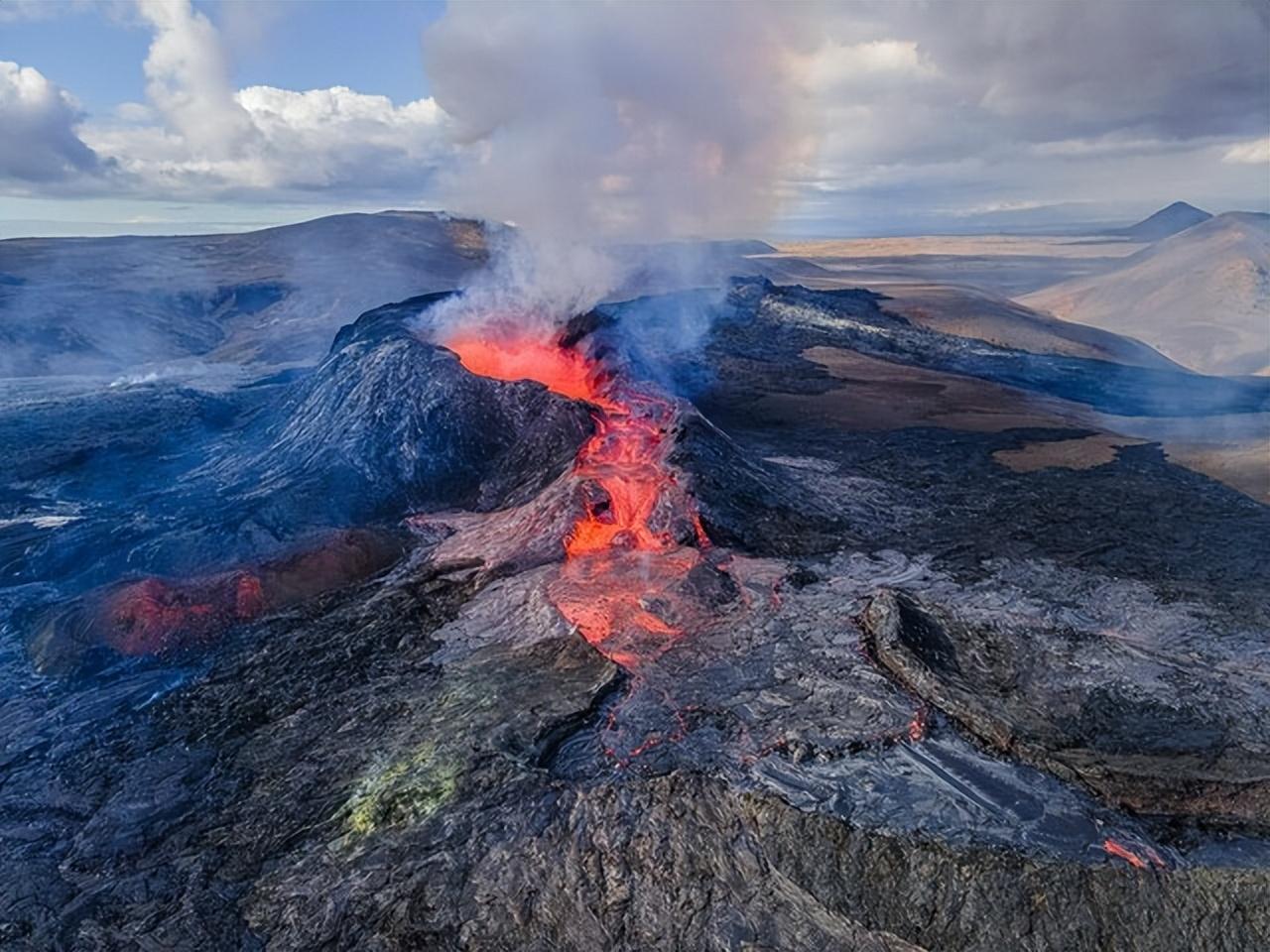 中国最危险火山预警，千年前灾难将重演？威力约为广岛6.2万倍！(图4)